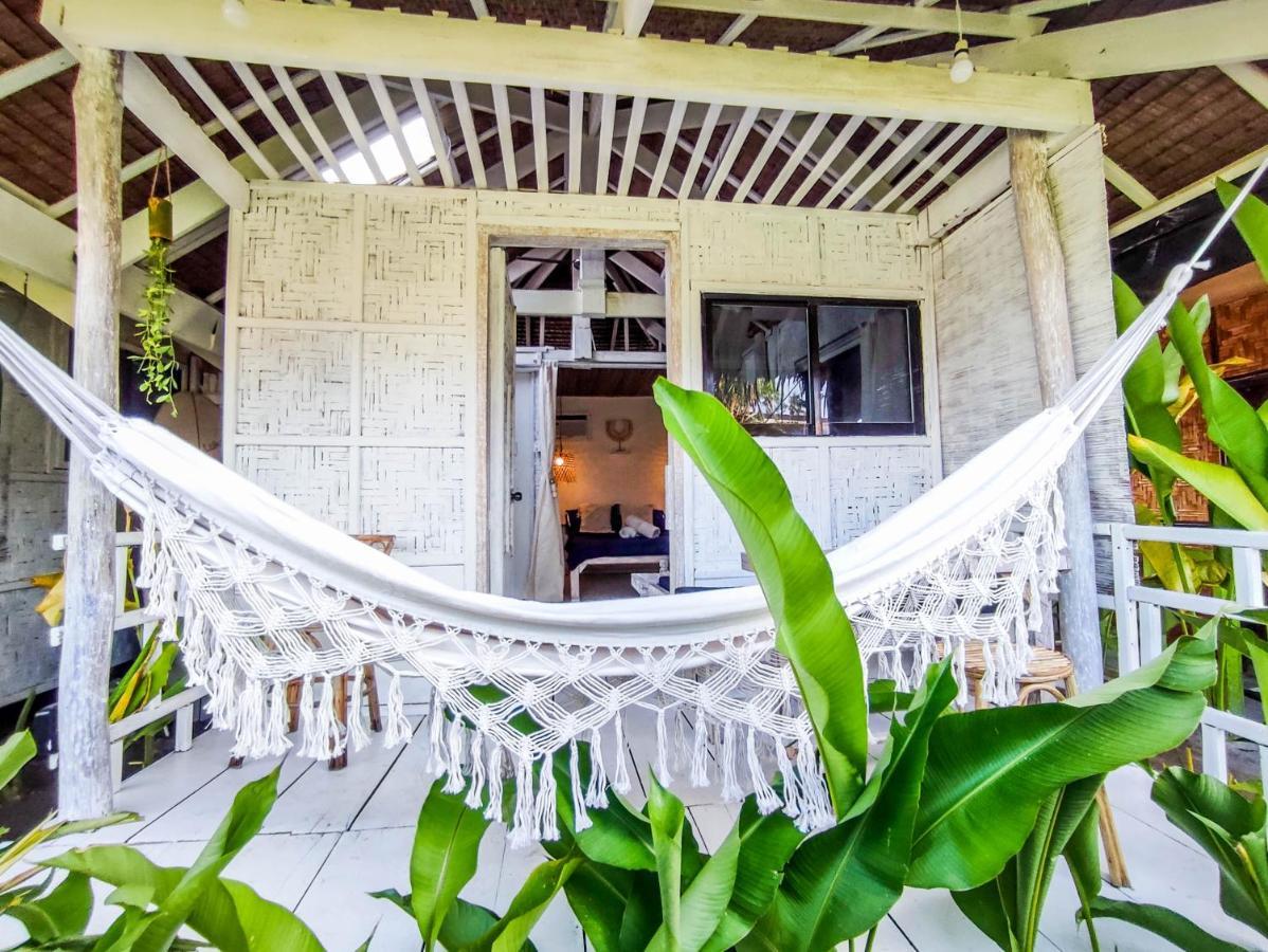 The Surf Shacks - Beach House, Aircon, Fast Wifi General Luna  Luaran gambar